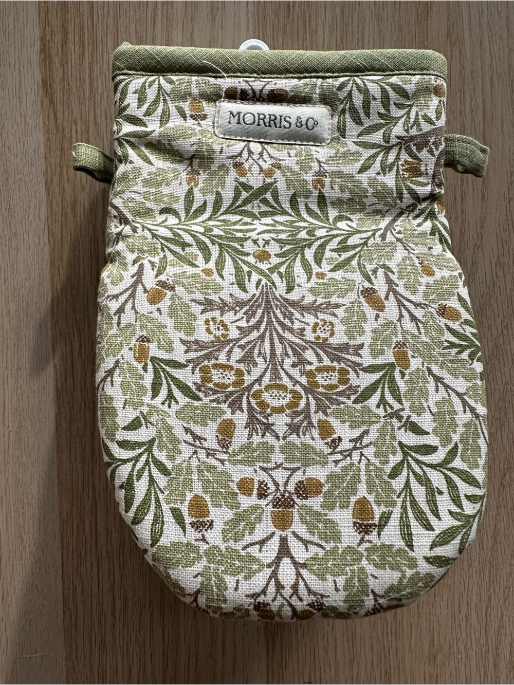 Morris & Co. Green Oven Mitts